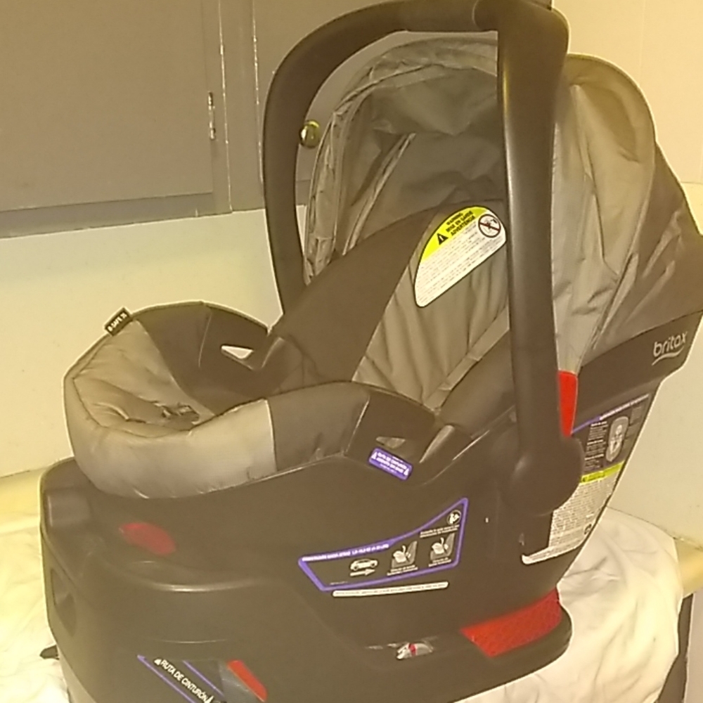 Almost New Car seat